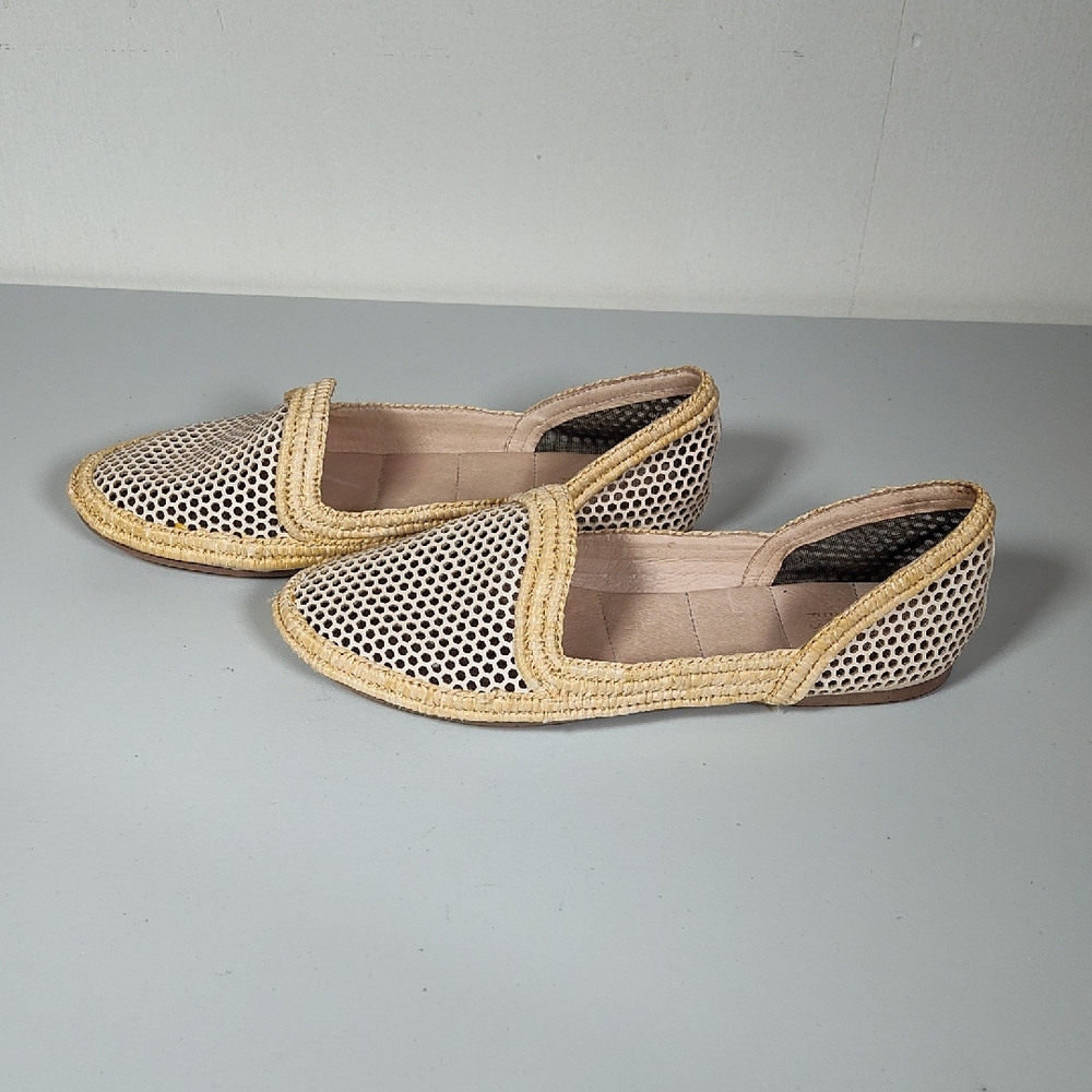 Eileen Fisher Etch perforated leather espadrille slip on loafers 8.5